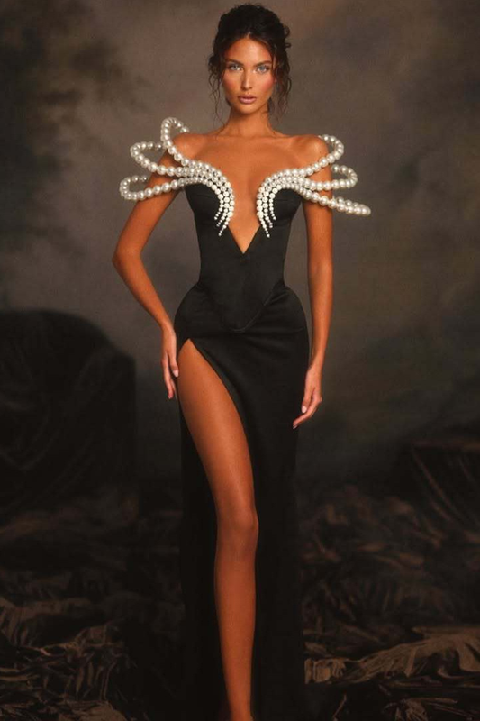 Pearl Detail Maxi Dress Black