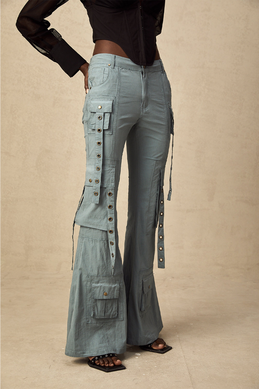 Belt Loop Flared Cargo Pant